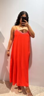 VESTIDO LENCERO