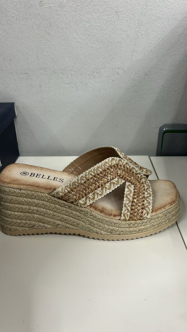 SANDALIA CAMEL - Imagen 1