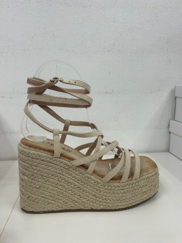 SANDALIAS CUERDAS BEIGE - Imagen 1