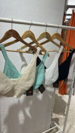 TOP CROCHET CORTO - Imagen 2