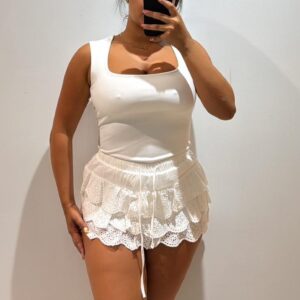 FALDA PERFORADA