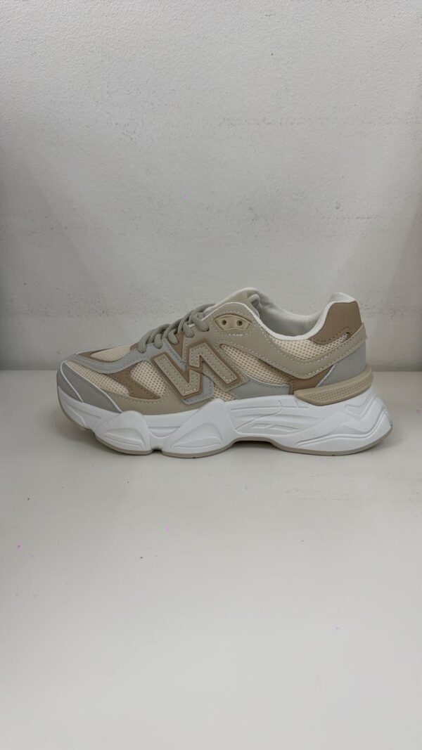 NEW BEIGE - Imagen 1