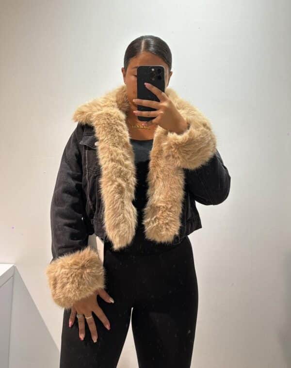 CHAQUETA PELO BEIGE - Imagen 1