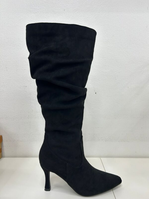 BOTA ARRUGADA NEGRA - Imagen 1