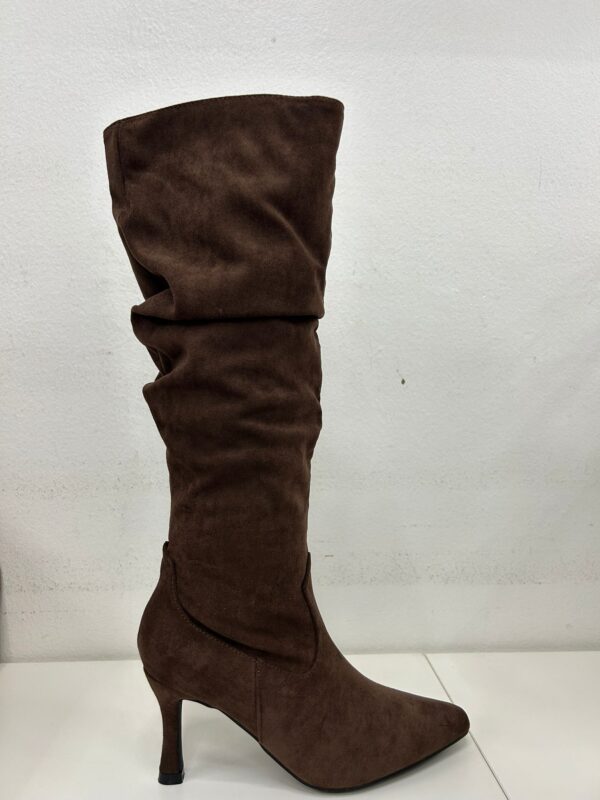 BOTA ARRUGADA MARRON - Imagen 1