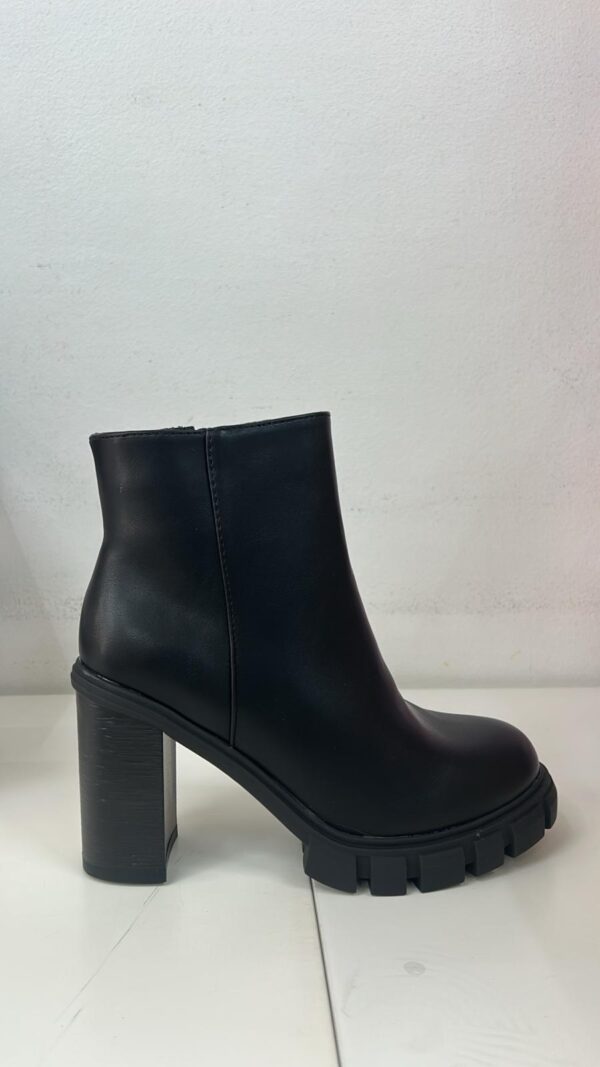 BOTA NEGRA POLIPIEL - Imagen 1
