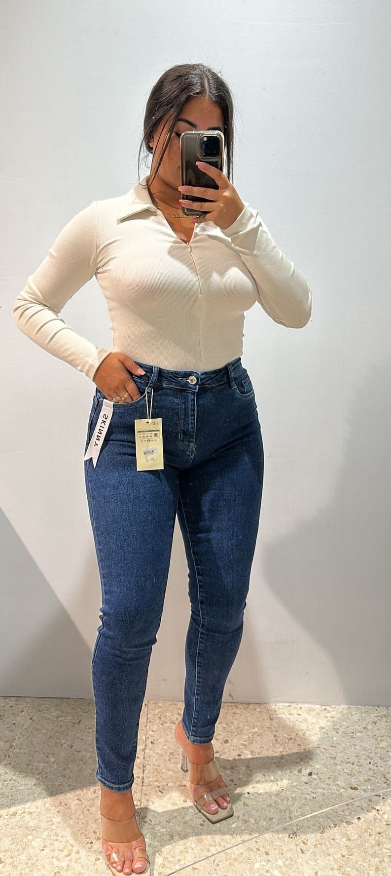 Imagen de WhatsApp 2025-09-04 a las 15.29.37_15c4996e VAQUERO SKINNY - Imagen 1