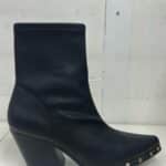 BOTA POLIPIEL TACHUELAS