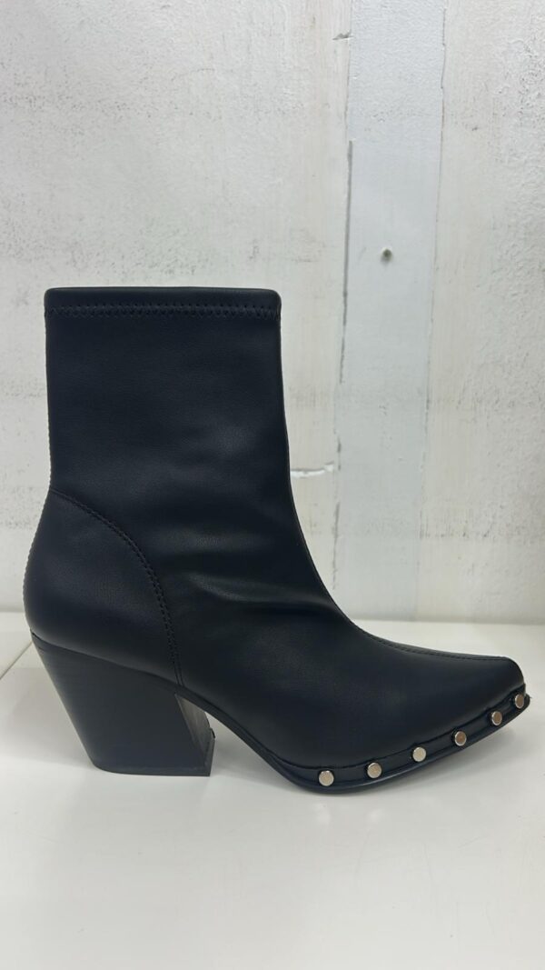 BOTA POLIPIEL TACHUELAS - Imagen 1