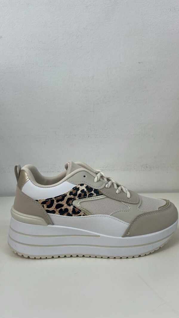 DEPORTIVA ALTA LEOPARDO - Imagen 1