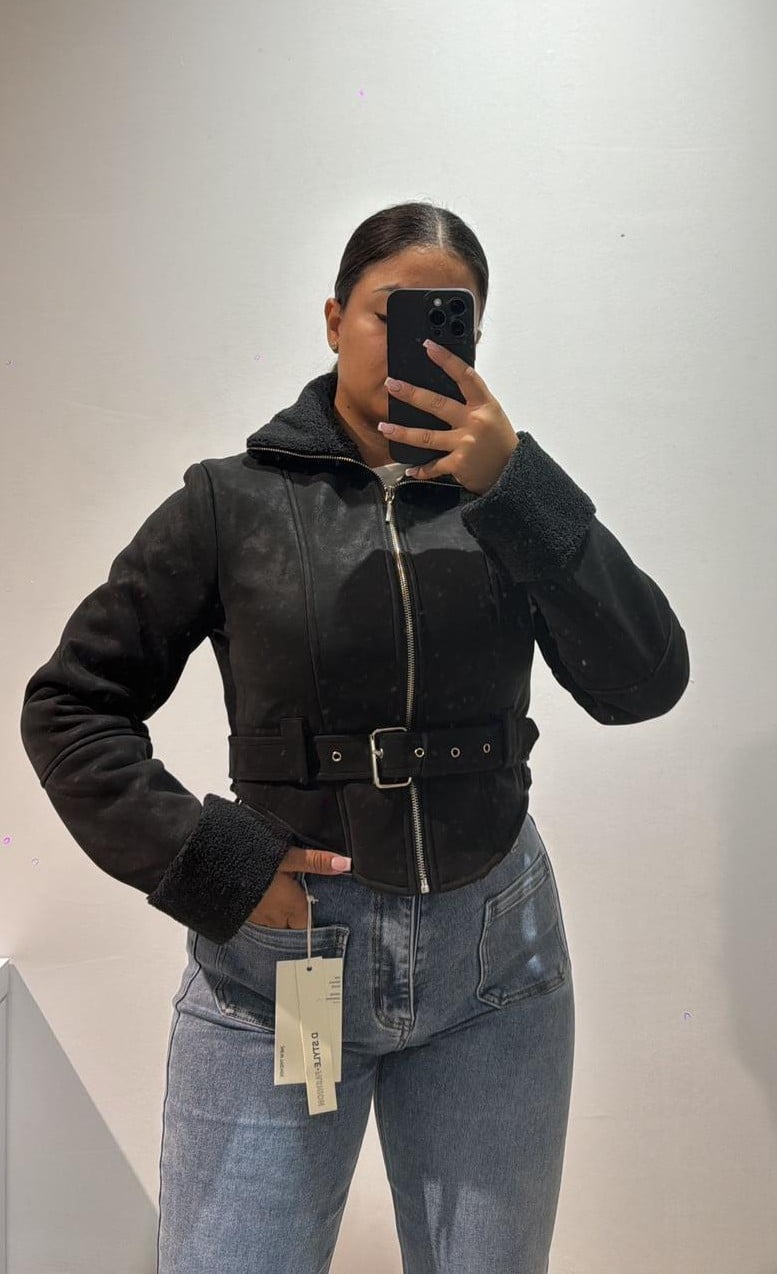 Imagen de WhatsApp 2025-10-16 a las 19.03.18_bdc321a0 CHAQUETA CORSÉ BLACK - Imagen 1
