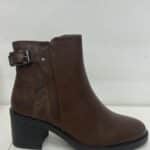 BOTA MARRÓN HEBILLA ESCAMAS