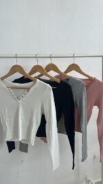 CAMISETA BOTONES - Imagen 2
