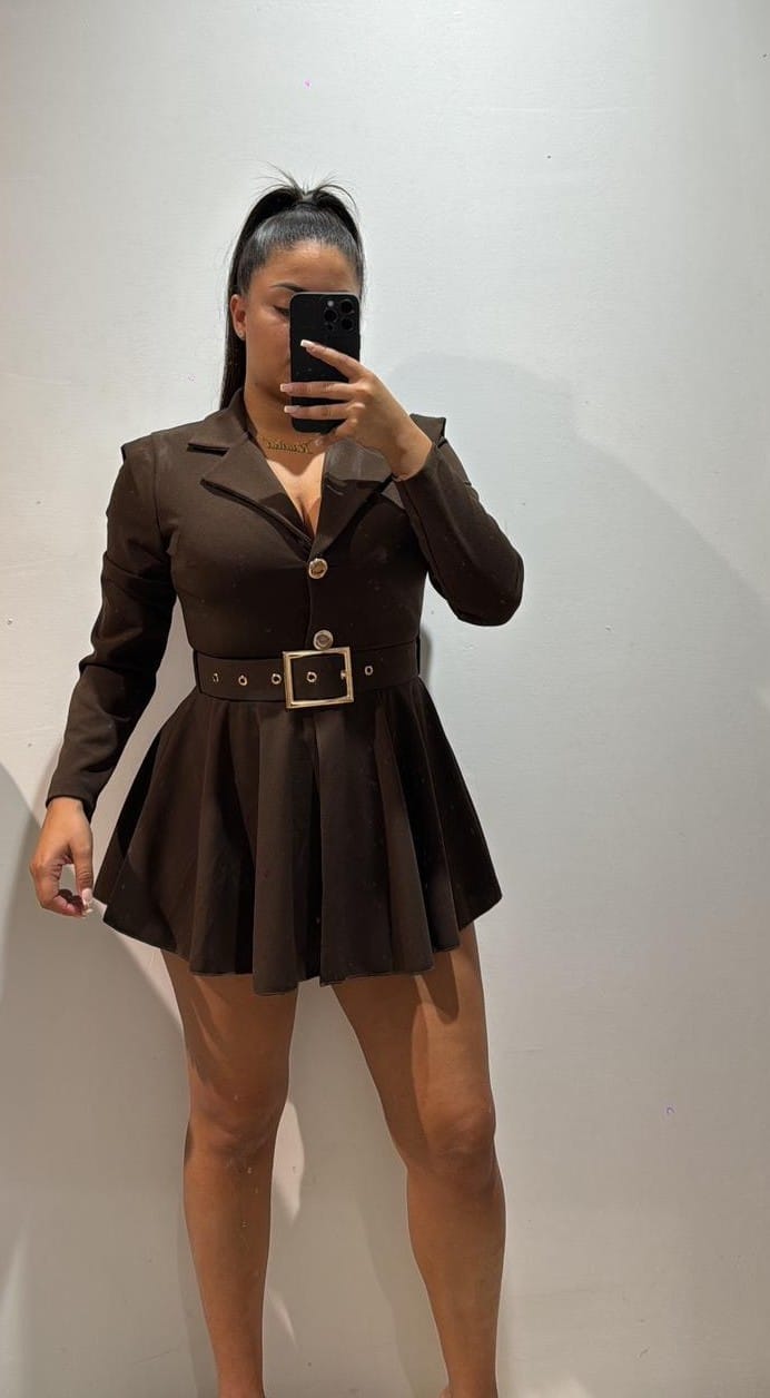 Imagen de WhatsApp 2025-11-03 a las 18.40.20_33bea8d2 VESTIDO LORENA - Imagen 1