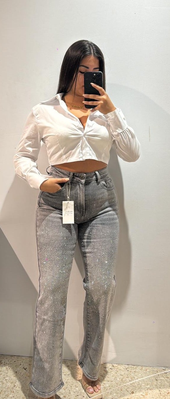 Imagen de WhatsApp 2025-11-21 a las 19.02.43_52b85097 CAMISA CROP - Imagen 1