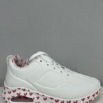 DEPORTIVA BLANCA CORAZONES