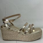 SANDALIA DORADA RECTA ANILLO