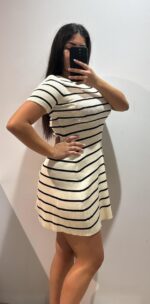 VESTIDO FLUIDO RAYAS