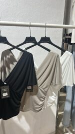 CAMISETA FRUNCIDA MANGA ANCHA - Imagen 2