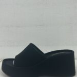 SANDALIA PLATAFORMA NEGRO