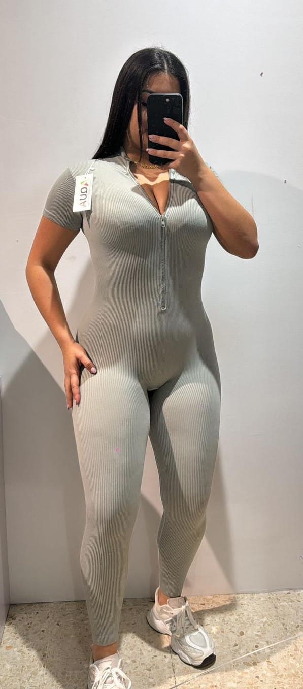 WhatsApp Image 2026-02-16 at 19.23.45 MONO REDUCTOR MANGA CORTA - Imagen 1