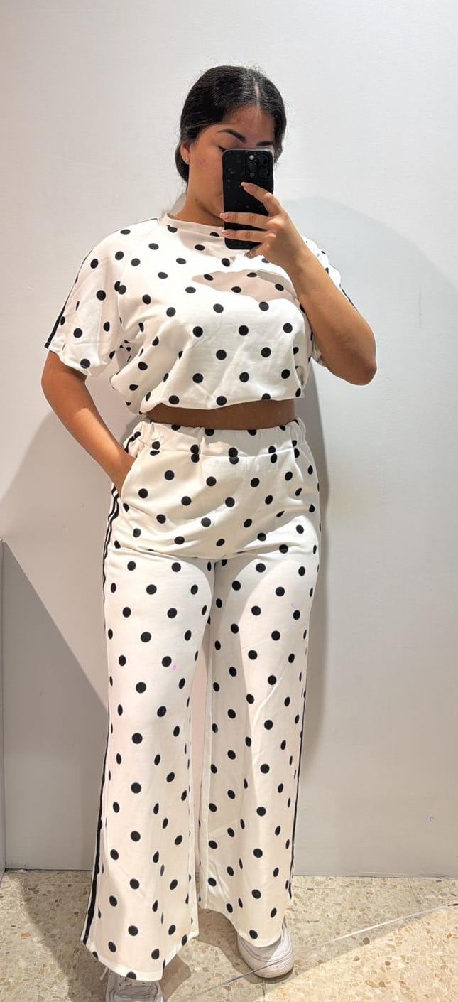 WhatsApp Image 2026-03-16 at 18.37.42 CONJUNTO LUNARES - Imagen 1