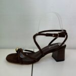 TACÓN MARRÓN ANILLO