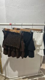 CONJUNTO ABEJA FALDA - Imagen 2