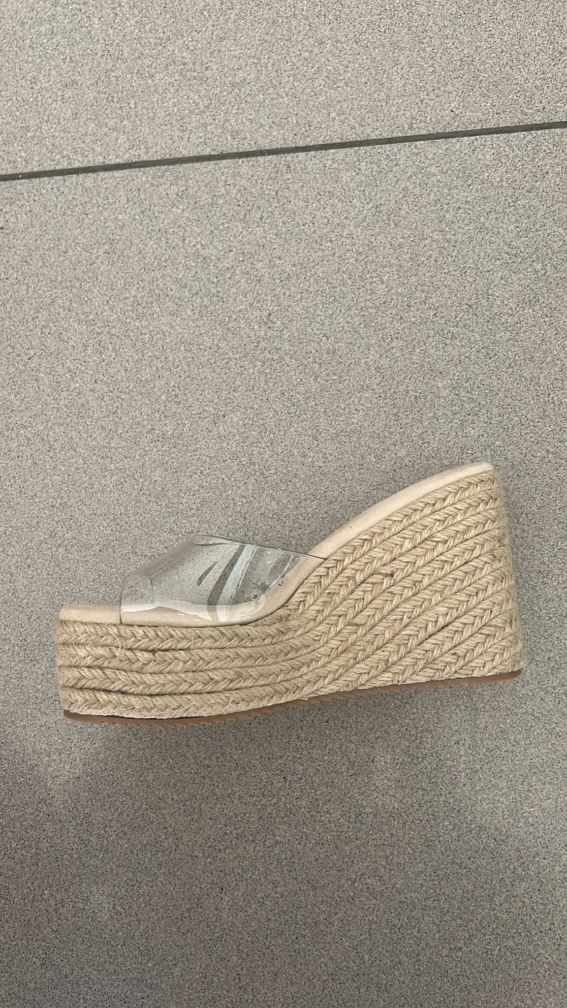 WhatsApp Image 2026-07-15 at 16.22.50 SANDALIA TRANSPARENTE TQ BEIGE - Imagen 1
