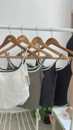 TOP TIRANTA BICOLOR - Imagen 2
