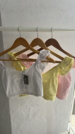 CAMISETA BOTONES VOLANTE - Imagen 2