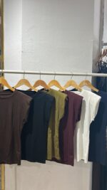 CAMISETA HOMBRERAS - Imagen 2