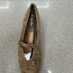 MANOLETINA TACHUELA BEIGE