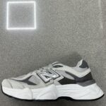 NEW BALANCE GRIS PLATA
