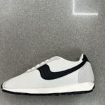 DEPORTIVA LINEA NEGRA