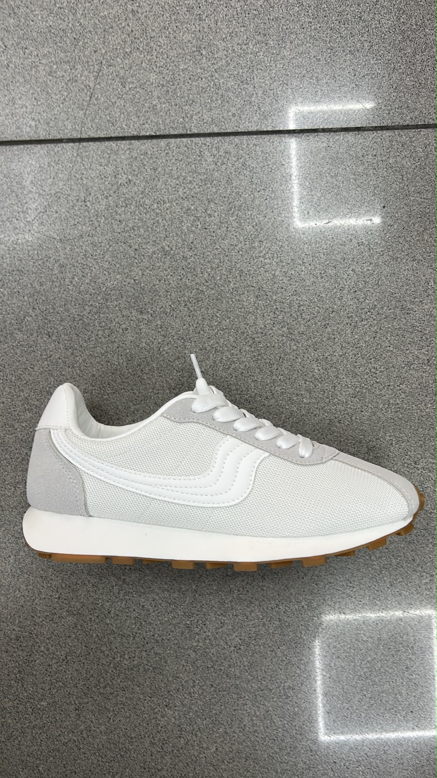WhatsApp Image 2026-10-02 at 15.59.05 DEPORTIVA LINEA BLANCA - Imagen 1
