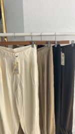 PANTALÓN PUÑO SATÉN BOTÓN - Imagen 2