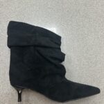 BOTA BAJA FRUNCIDA NEGRA