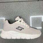 SKECHERS BEIGE