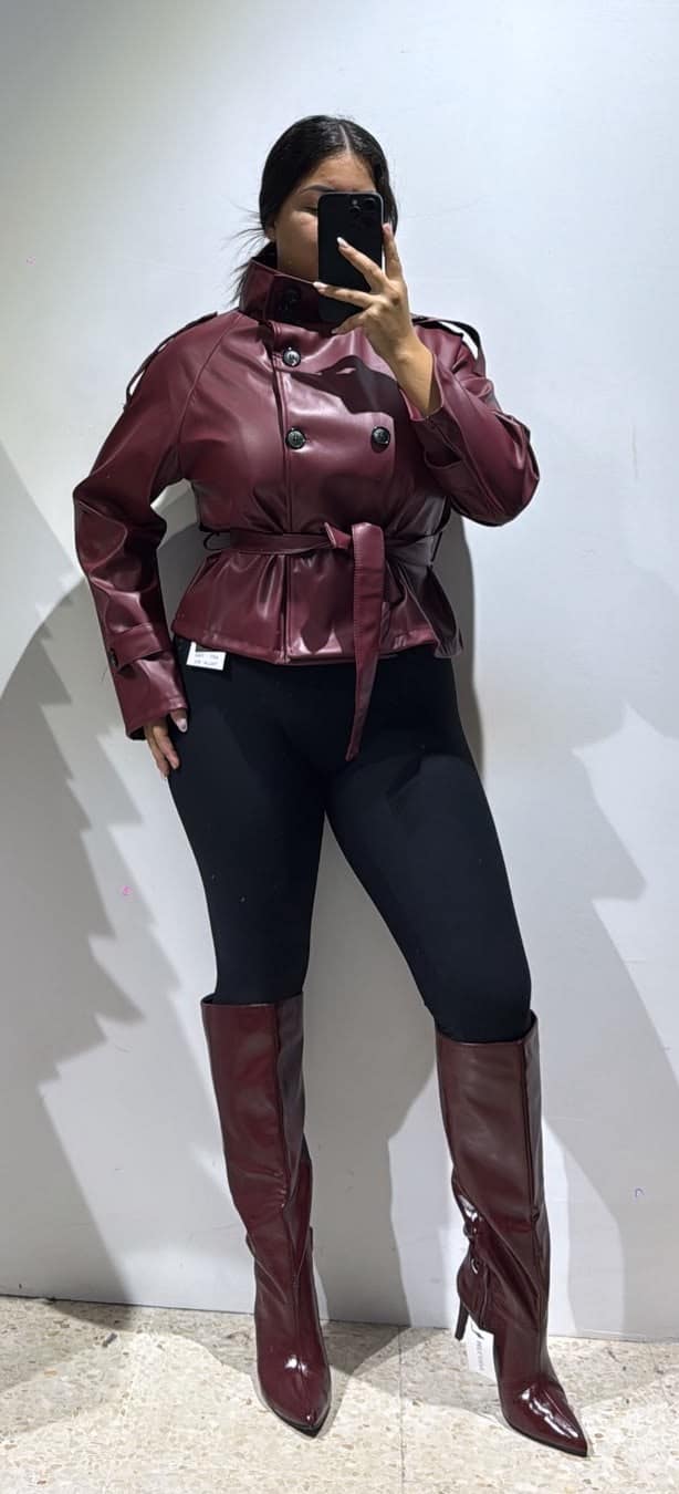 WhatsApp Image 2026-10-22 at 16.15.34 CHAQUETA POLIPIEL CUELLO - Imagen 1