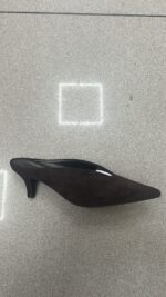 TACON PICO ABERTURA MARRON - Imagen 2