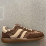 DEPORTIVA MARRÓN CON RAFIA